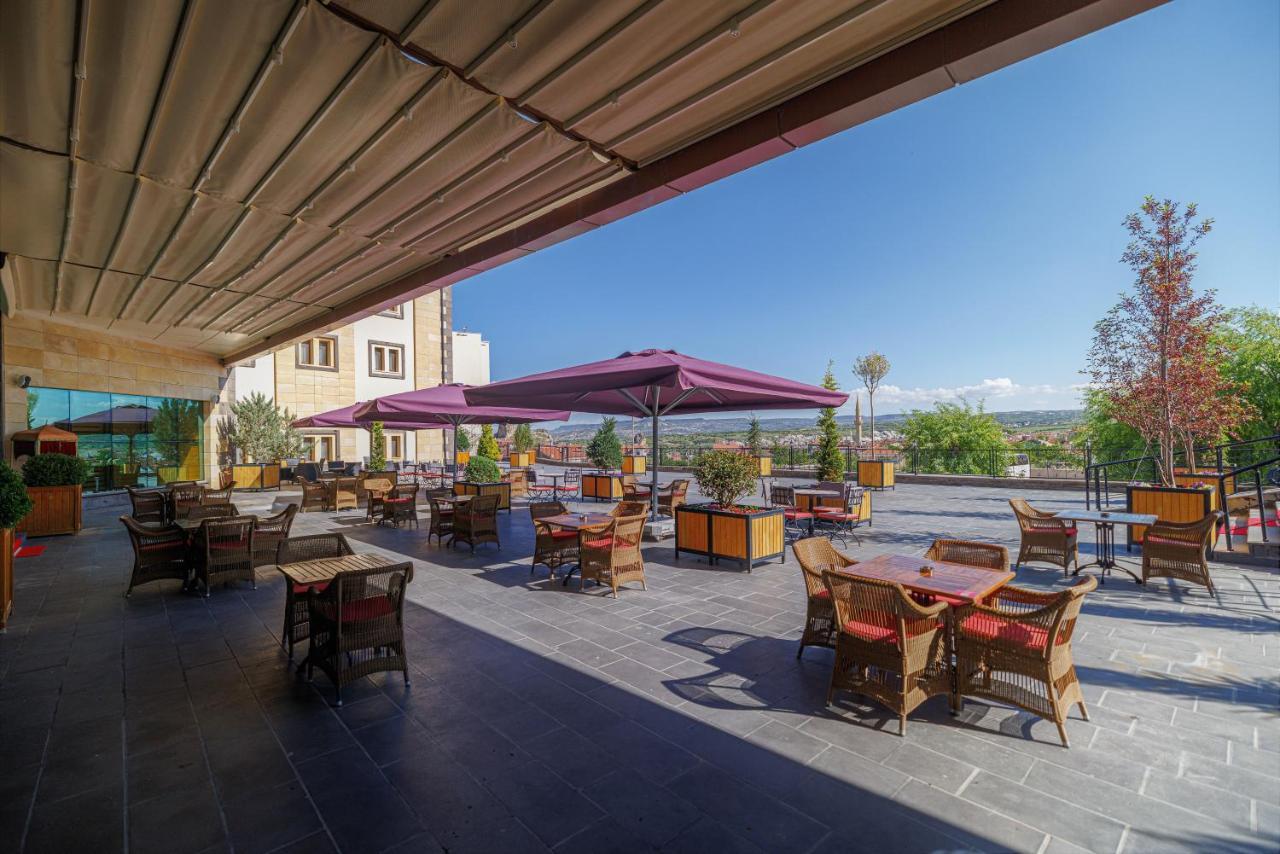 Ramada By Wyndham Cappadocia Hotel Ortahisar Ngoại thất bức ảnh